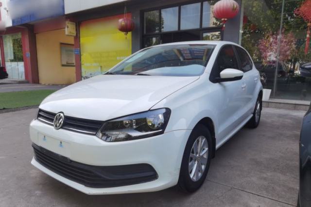 Used Volkswagen Polo 2016 1.4L Manual Fashion Model