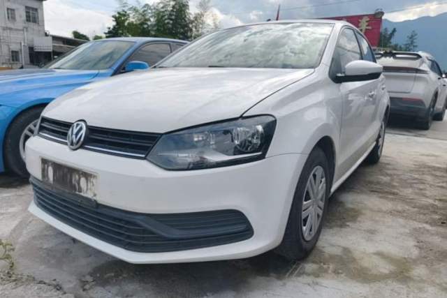 Used Volkswagen Polo 2016 1.4L Manual Fashion Model