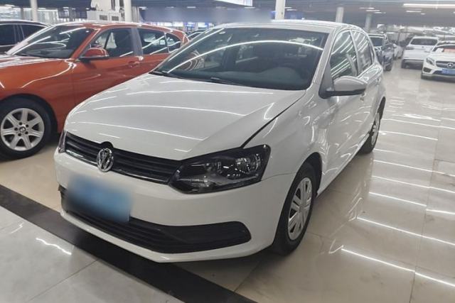 Used Volkswagen Polo 2016 1.4L Manual Fashion Model