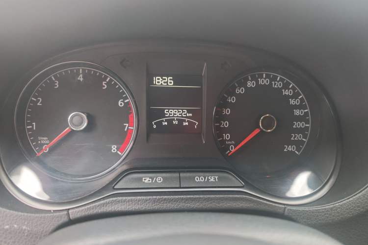 Used Volkswagen Polo 2016 1.4L Manual Fashion Model Odometer Close Up