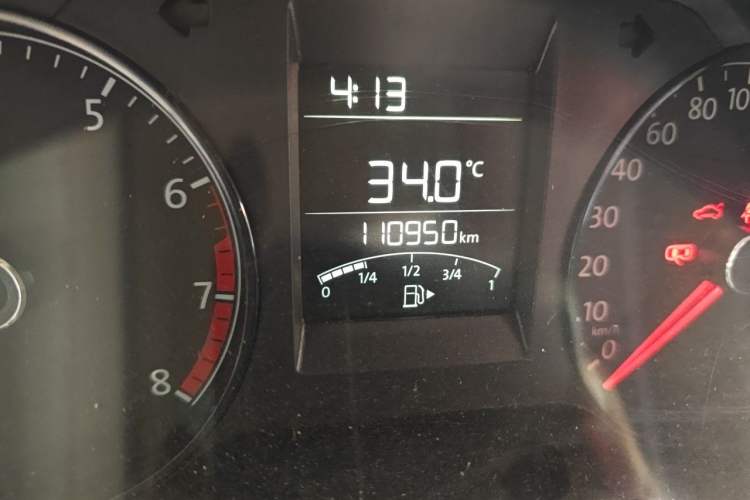 Used Volkswagen Polo 2016 1.4L Manual Fashion Model Odometer Close Up