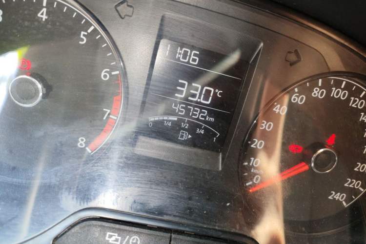 Used Volkswagen Polo 2016 1.4L Manual Fashion Model Odometer Close Up