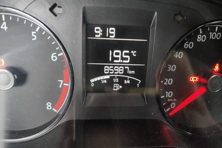 Used Volkswagen Polo 2016 1.4L Manual Fashion Model Odometer Close Up