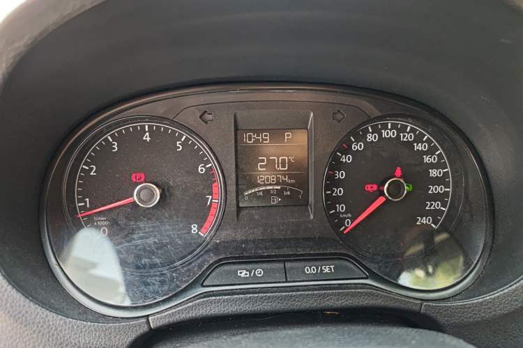 Used Volkswagen Polo 2016 1.4L Automatic Trendy Model Odometer Close Up