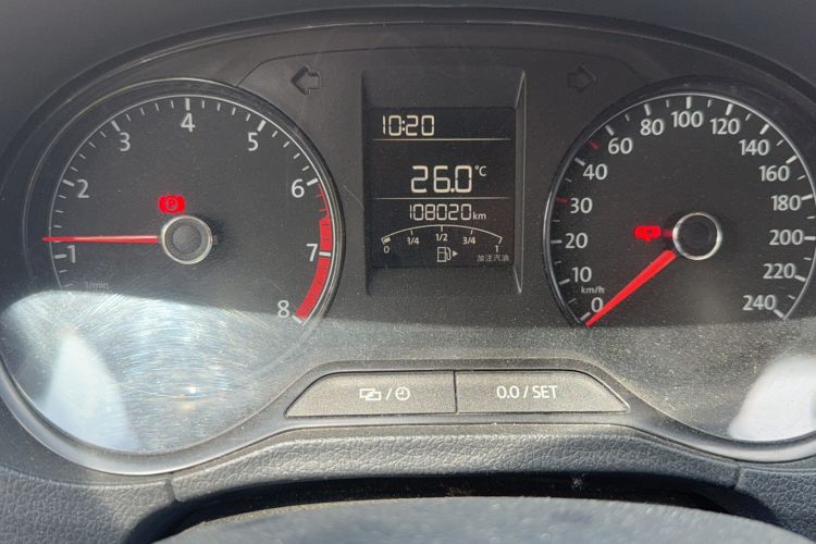 Used Volkswagen Polo 2016 1.4L Manual Fashion Model Odometer Close Up