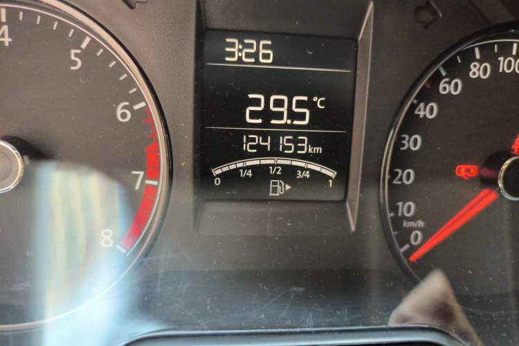 Used Volkswagen Polo 2016 1.4L Manual Fashion Model Odometer Close Up