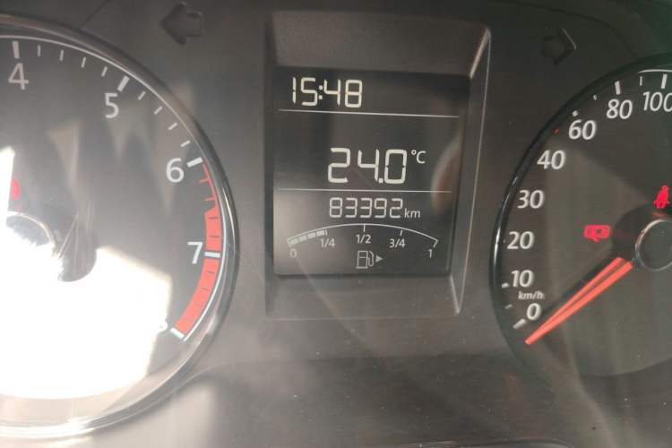 Used Volkswagen Polo 2016 1.4L Manual Fashion Model Odometer Close Up