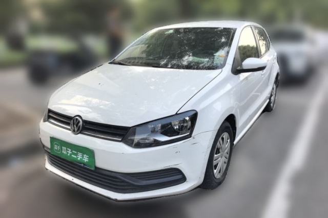 Gebrauchter Volkswagen Polo 2016 1.4L Manual Fashion Model