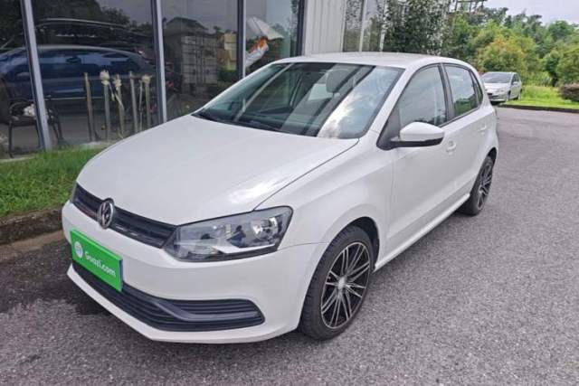 Ojetý Volkswagen Polo 2016 1.4L Automatic Trendy Model