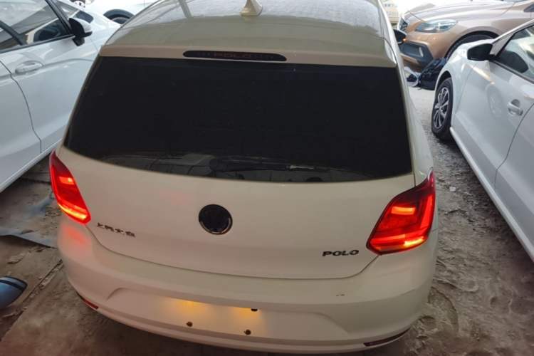 Used Volkswagen Polo 2016 1.4L Manual Fashion Model Rear