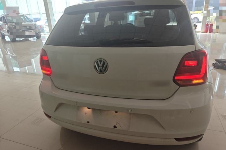 Used Volkswagen Polo 2016 1.4L Manual Fashion Model Rear