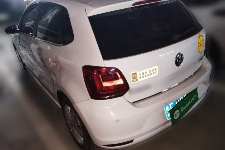 Used Volkswagen Polo 2016 1.6L Automatic Comfort Model Rear Left 45 Deg