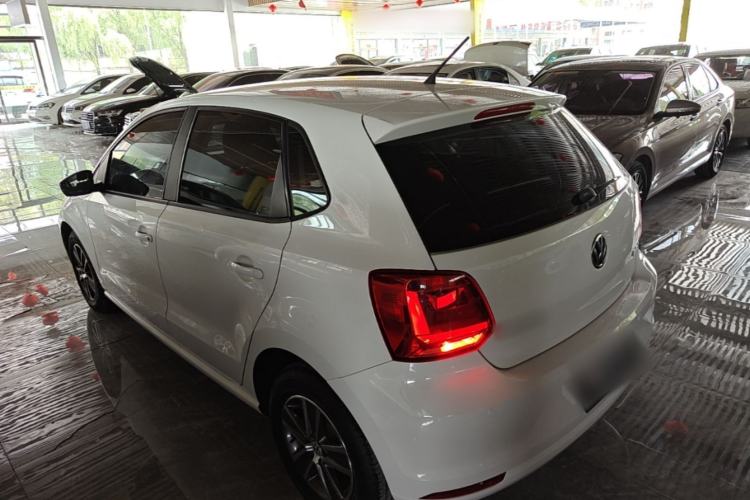 Used Volkswagen Polo 2016 1.4L Automatic Trendy Model Rear Left 45 Deg