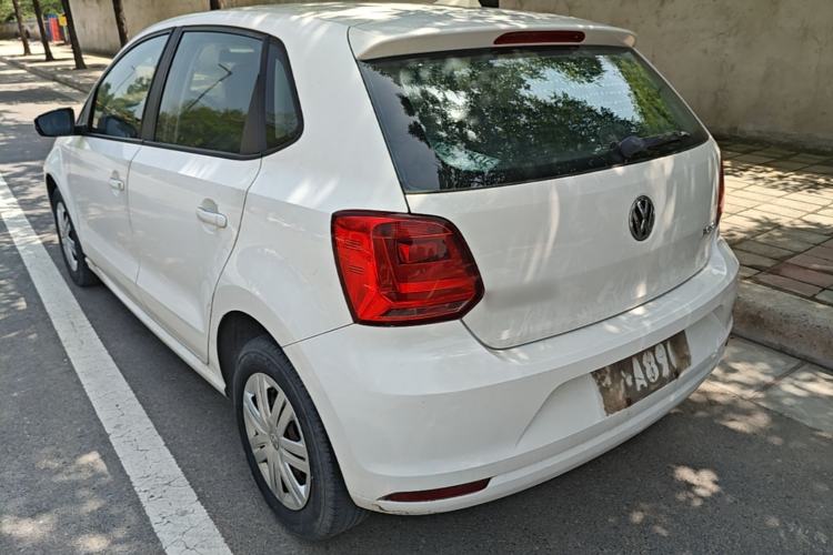 Used Volkswagen Polo 2016 1.4L Manual Fashion Model Rear Left 45 Deg