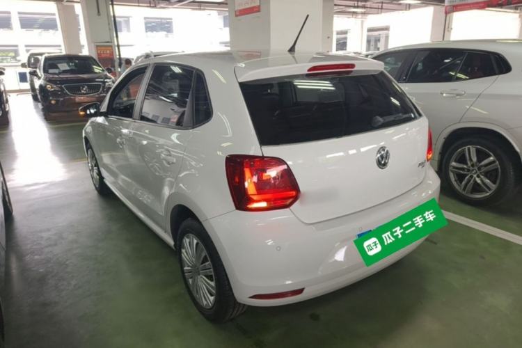 Used Volkswagen Polo 2016 1.6L Automatic Comfort Model Rear Left 45 Deg