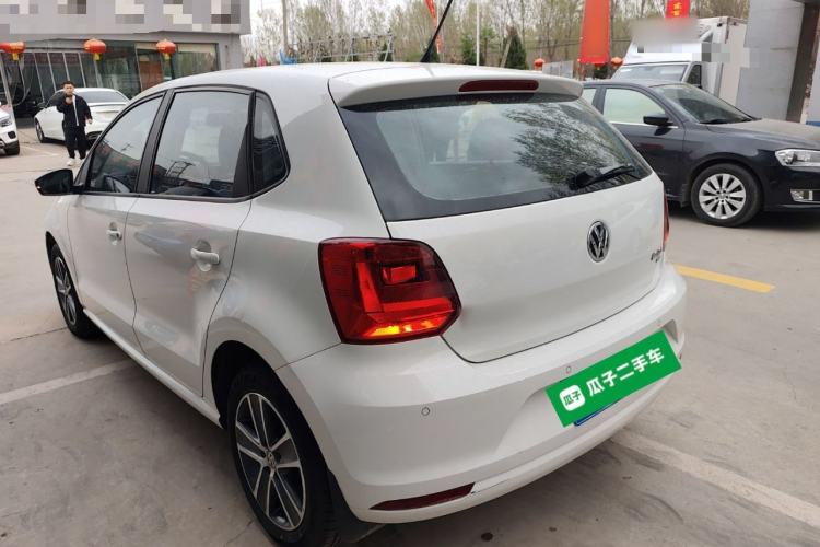 Used Volkswagen Polo 2016 1.6L Automatic Comfort Model Rear Left 45 Deg