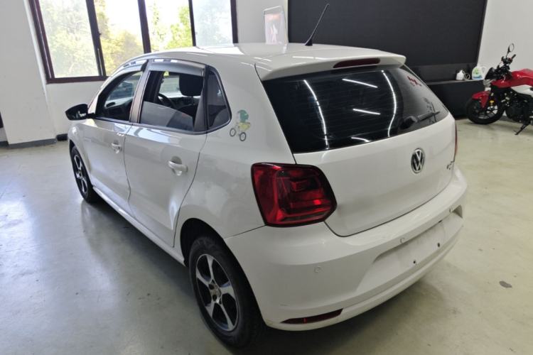 Used Volkswagen Polo 2016 1.4L Automatic Trendy Model Rear Left 45 Deg