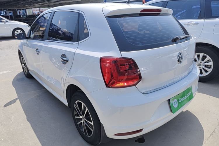 Used Volkswagen Polo 2016 1.4L Manual Fashion Model Rear Left 45 Deg