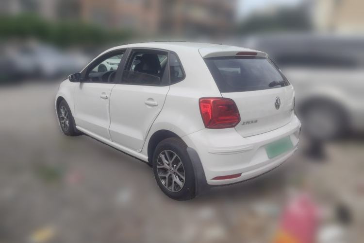 Used Volkswagen Polo 2016 1.4L Manual Fashion Model Rear Left 45 Deg