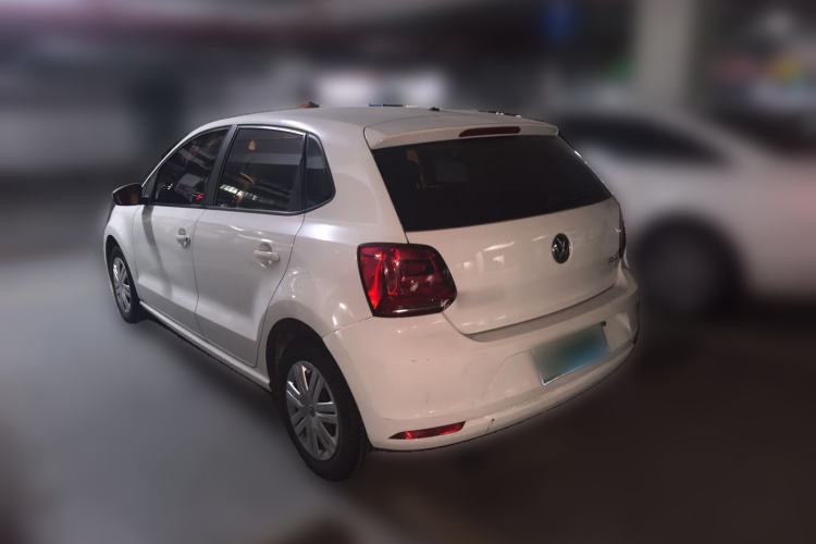 Used Volkswagen Polo 2016 1.4L Manual Fashion Model Rear Left 45 Deg