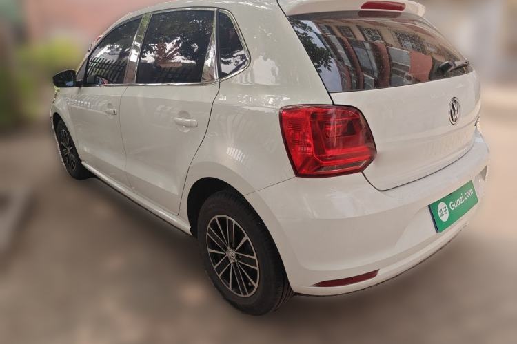 Used Volkswagen Polo 2016 1.4L Manual Fashion Model Rear Left 45 Deg