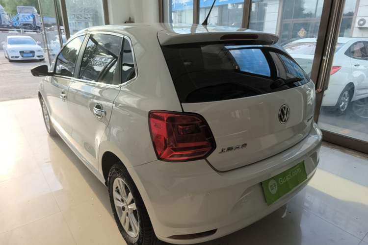 Used Volkswagen Polo 2016 1.4L Automatic Trendy Model Rear Left 45 Deg