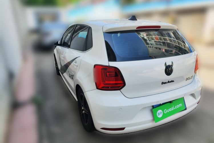 Used Volkswagen Polo 2016 1.4L Manual Fashion Model Rear Left 45 Deg