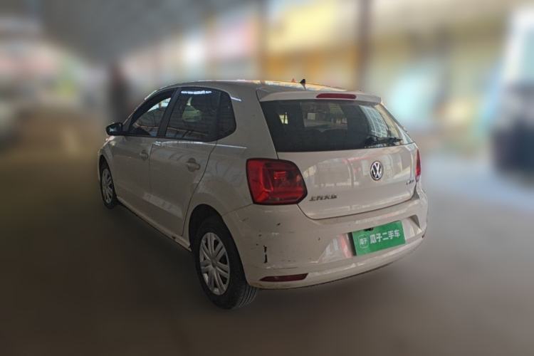Used Volkswagen Polo 2016 1.4L Manual Fashion Model Rear Left 45 Deg