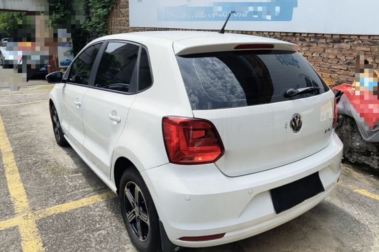 Used Volkswagen Polo 2016 1.4L Automatic Trendy Model Rear Left 45 Deg