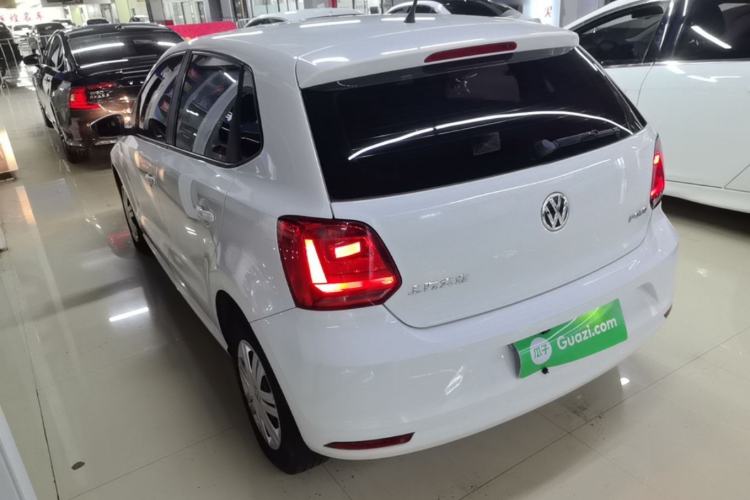 Used Volkswagen Polo 2016 1.4L Automatic Trendy Model Rear Left 45 Deg