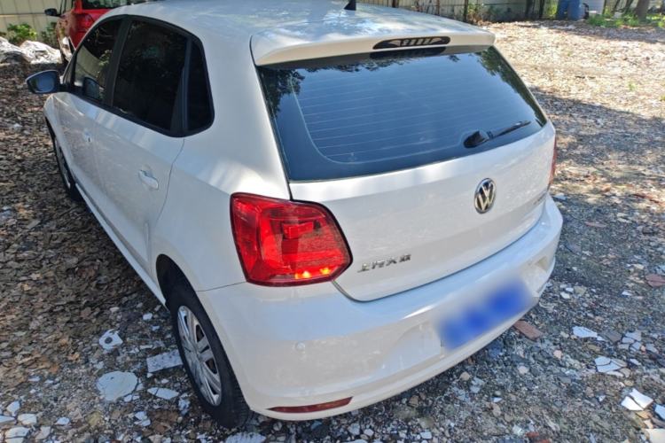 Used Volkswagen Polo 2016 1.4L Manual Fashion Model Rear Left 45 Deg