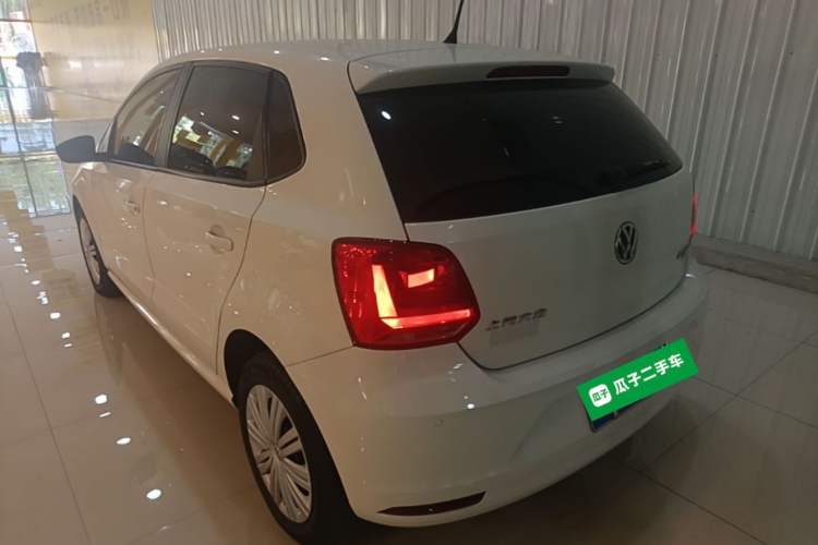 Used Volkswagen Polo 2016 1.6L Automatic Comfort Model Rear Left 45 Deg