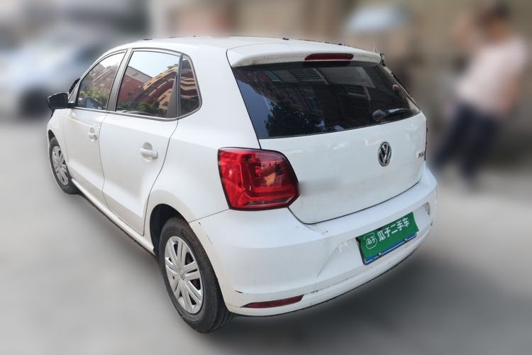Used Volkswagen Polo 2016 1.4L Manual Fashion Model Rear Left 45 Deg