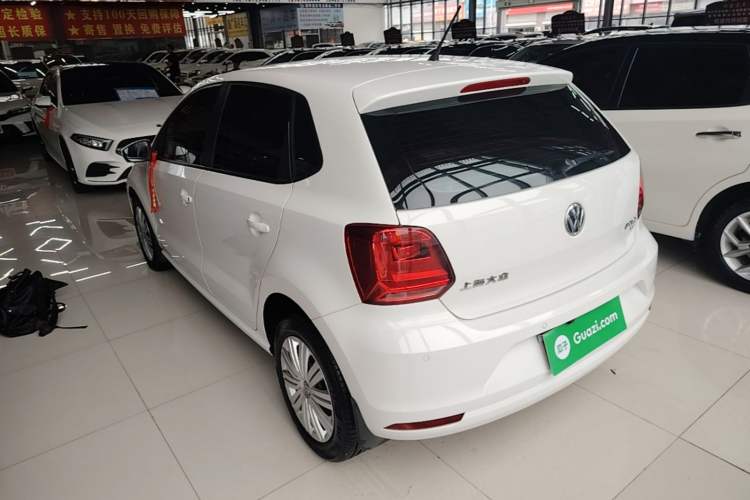 Used Volkswagen Polo 2016 1.6L Automatic Comfort Model Rear Left 45 Deg