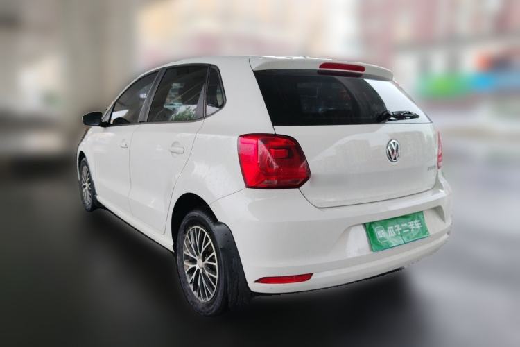 Used Volkswagen Polo 2016 1.4L Manual Fashion Model Rear Left 45 Deg