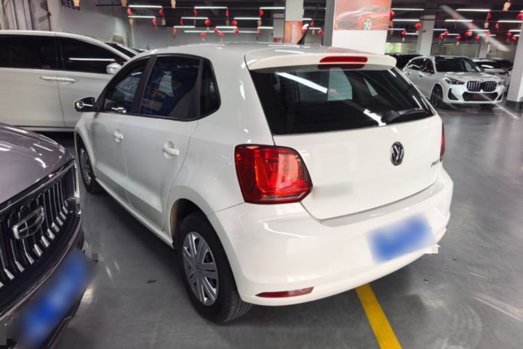 Used Volkswagen Polo 2016 1.4L Manual Fashion Model Rear Left 45 Deg