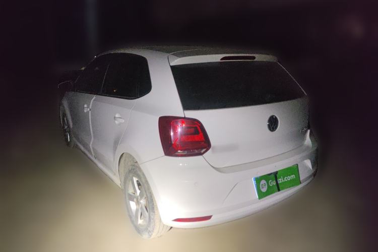 Used Volkswagen Polo 2016 1.4L Manual Fashion Model Rear Left 45 Deg