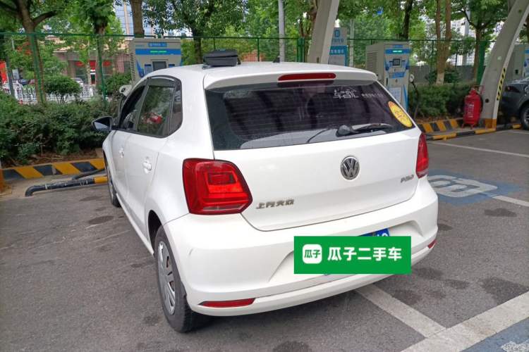 Used Volkswagen Polo 2016 1.4L Automatic Trendy Model Rear Left 45 Deg