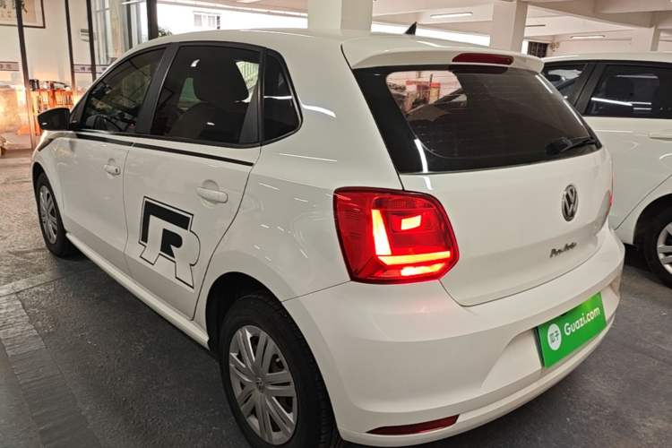 Used Volkswagen Polo 2016 1.4L Automatic Trendy Model Rear Left 45 Deg