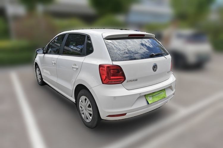 Used Volkswagen Polo 2016 1.4L Manual Fashion Model Rear Left 45 Deg
