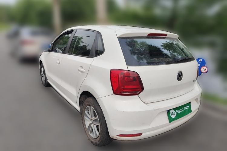 Used Volkswagen Polo 2016 1.4L Manual Fashion Model Rear Left 45 Deg