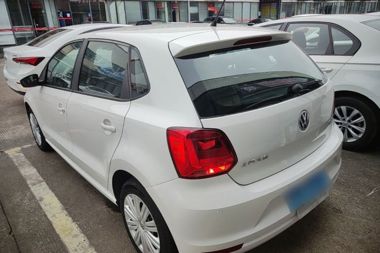 Used Volkswagen Polo 2016 1.6L Automatic Comfort Model Rear Left 45 Deg