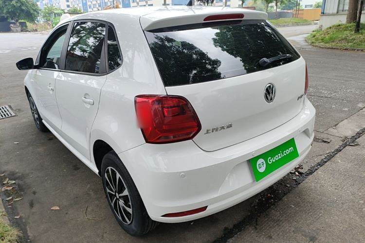 Used Volkswagen Polo 2016 1.4L Manual Fashion Model Rear Left 45 Deg