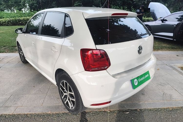 Used Volkswagen Polo 2016 1.6L Automatic Comfort Model Rear Left 45 Deg