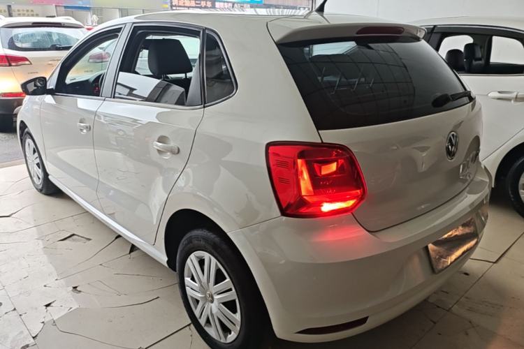 Used Volkswagen Polo 2016 1.4L Manual Fashion Model Rear Left 45 Deg