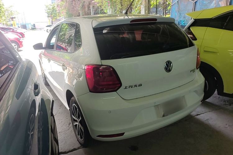 Used Volkswagen Polo 2016 1.6L Automatic Comfort Model Rear Left 45 Deg
