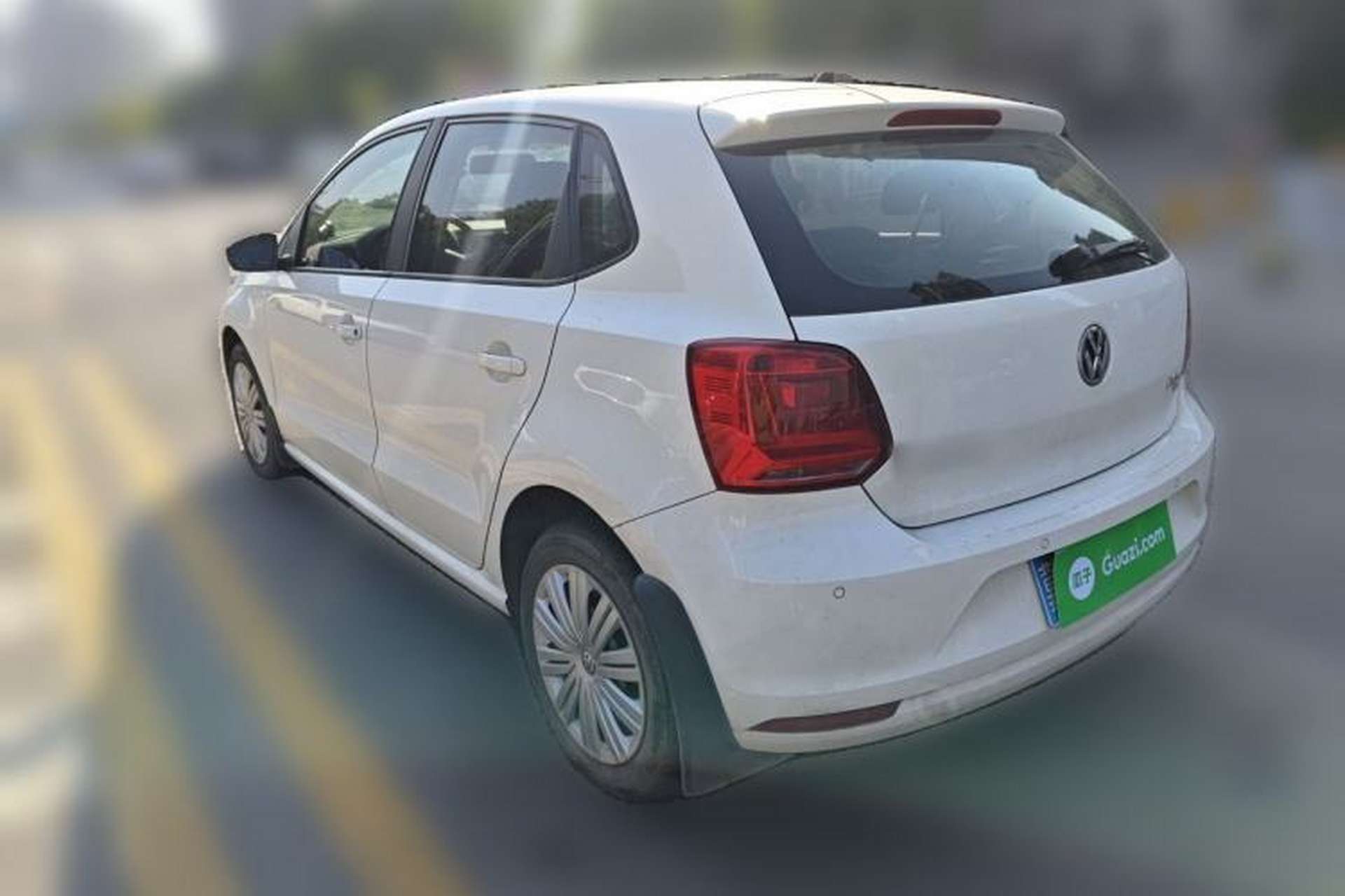 Used Volkswagen Polo 2016 1.6L Automatic Comfort Model Rear Left 45 Deg