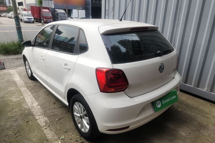 Used Volkswagen Polo 2016 1.4L Manual Fashion Model Rear Left 45 Deg
