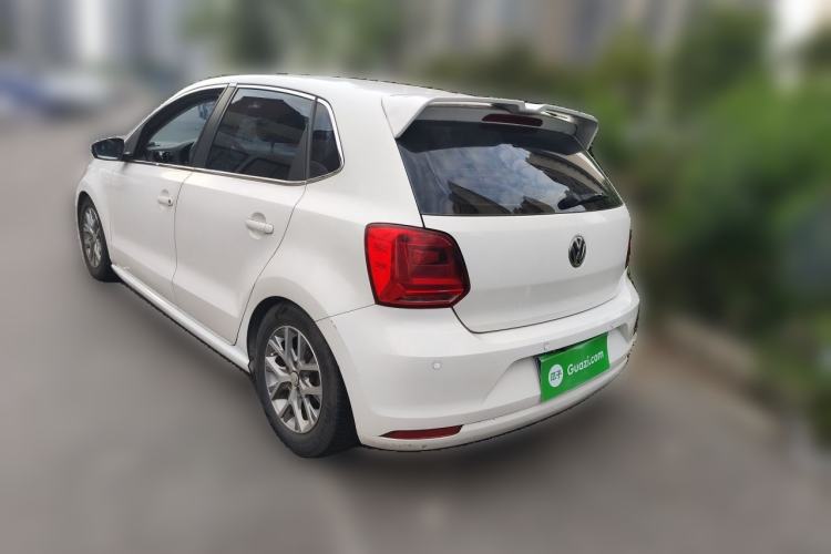 Used Volkswagen Polo 2016 1.4L Manual Fashion Model Rear Left 45 Deg