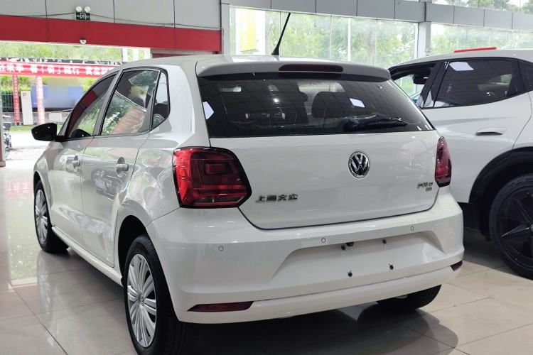 Used Volkswagen Polo 2016 1.6L Automatic Comfort Model Rear Left 45 Deg
